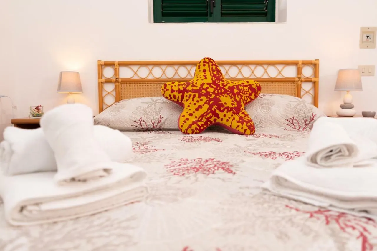 Il Corallo Rosso Favignana 0*,  Italy